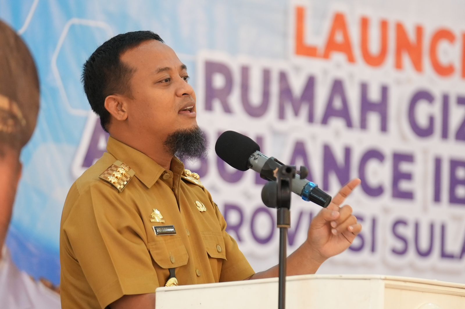 Ruas Jalan di Patalassang Gowa Jadi Fokus Gubernur, Tahun Ini Dianggarkan Rp12 Miliar